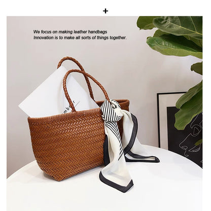 Niche Leather Seaside Vacation Handbag