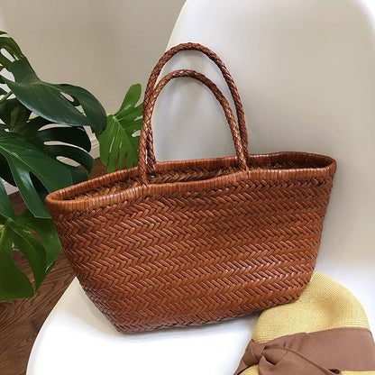 Niche Leather Seaside Vacation Handbag