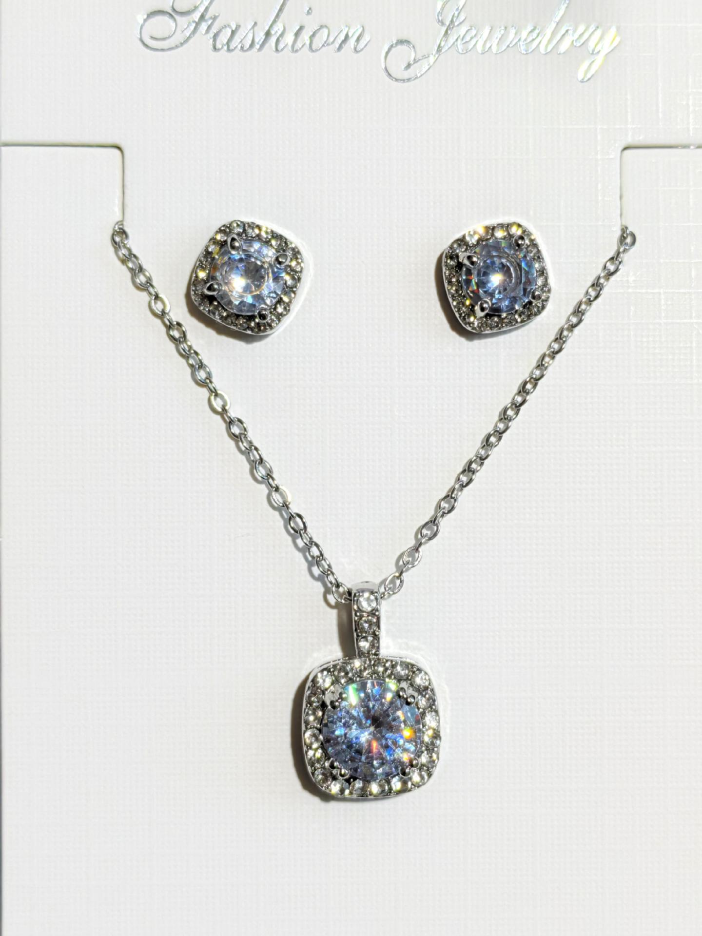 Female Minimalist Niche Square Diamond Necklace Earring Set